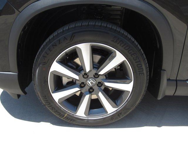 new 2025 Honda Pilot car, priced at $54,530