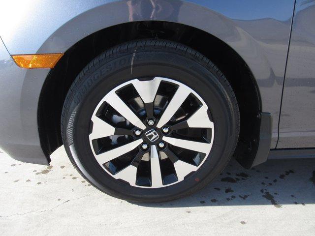 new 2026 Honda Odyssey car, priced at $44,290