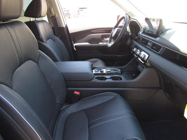 new 2025 Honda Pilot car, priced at $54,530