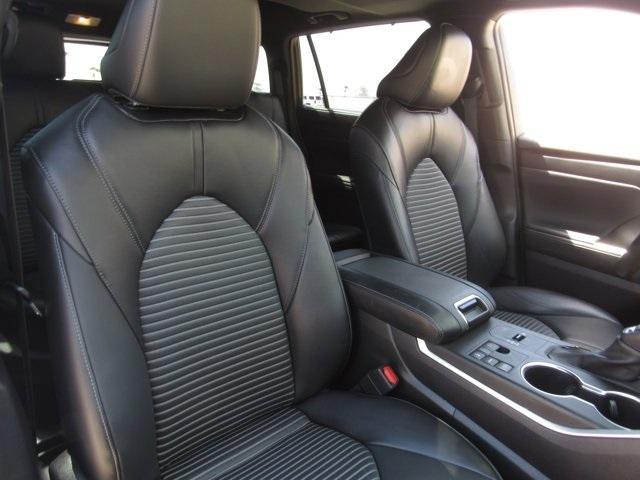 used 2023 Toyota Highlander car, priced at $37,280