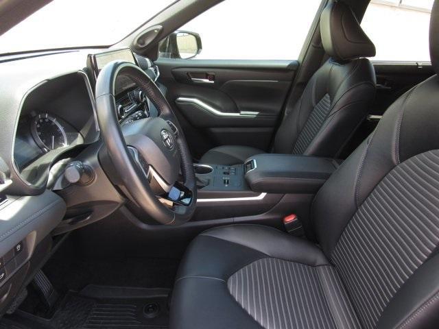 used 2023 Toyota Highlander car, priced at $37,280