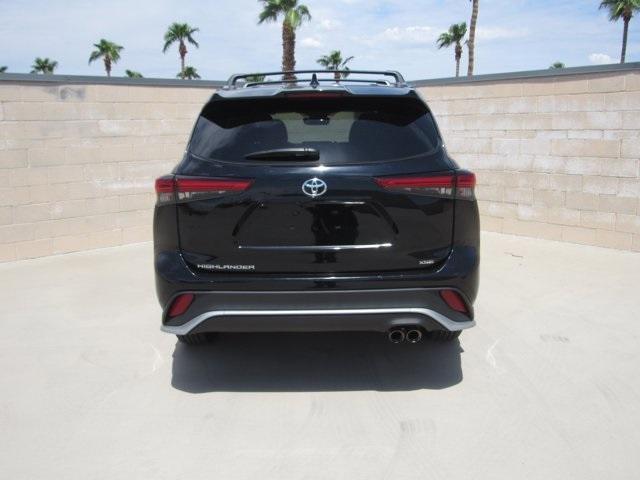 used 2023 Toyota Highlander car, priced at $37,280