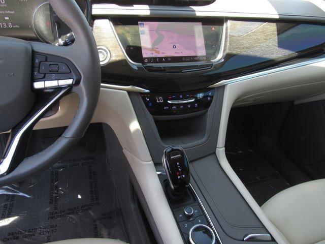 used 2022 Cadillac XT6 car, priced at $34,998