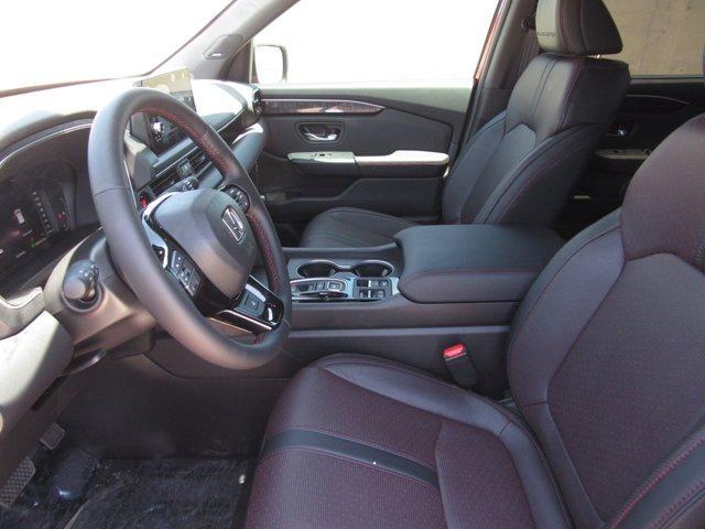 new 2025 Honda Pilot car, priced at $56,485