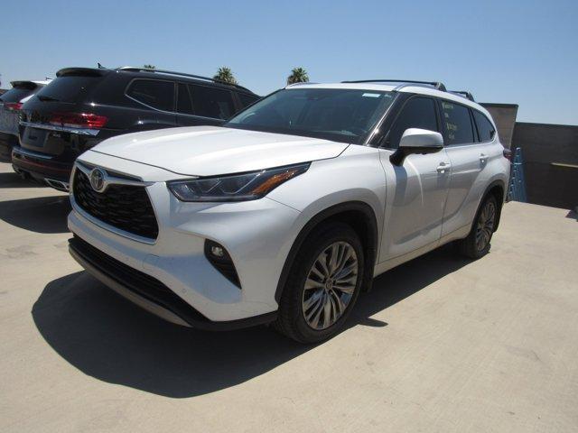 used 2023 Toyota Highlander car, priced at $47,876