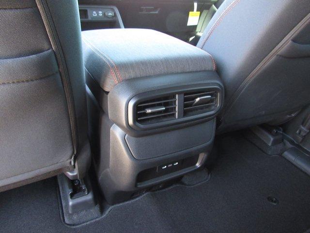 new 2025 Honda Pilot car, priced at $41,650