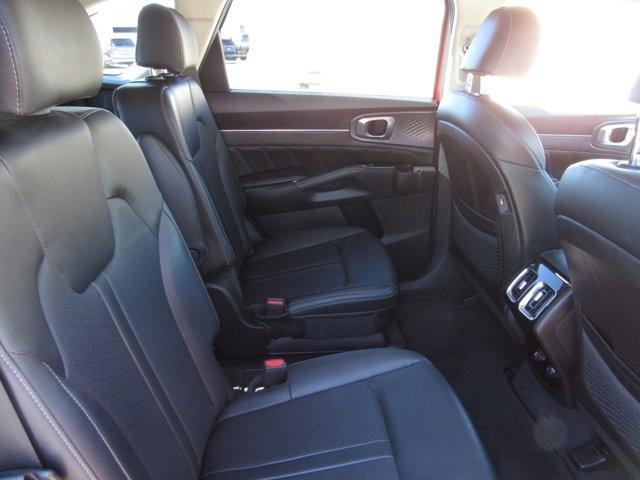 used 2023 Kia Sorento car, priced at $28,972