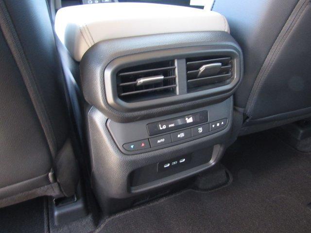 new 2025 Honda Pilot car, priced at $51,505