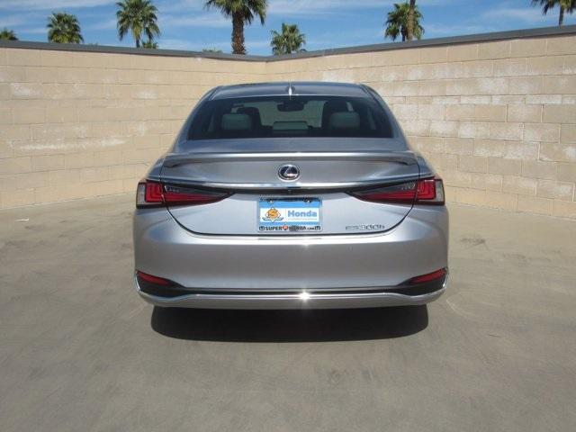 used 2022 Lexus ES 300h car, priced at $39,777