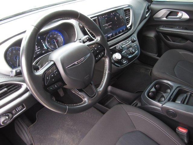 used 2021 Chrysler Pacifica car, priced at $23,799