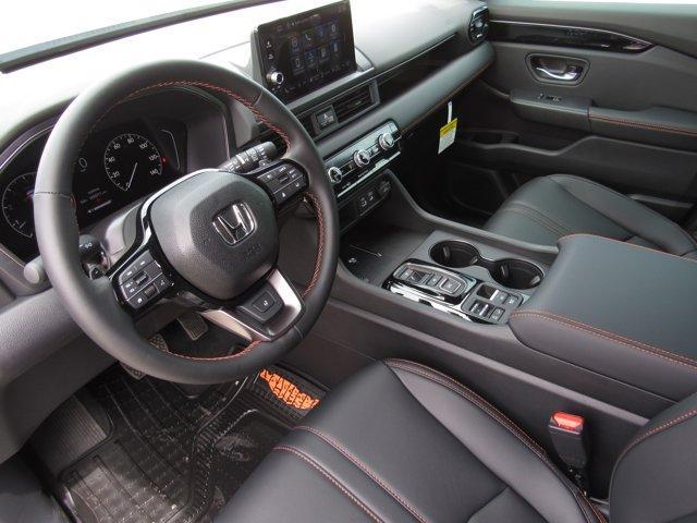 new 2025 Honda Pilot car, priced at $51,305