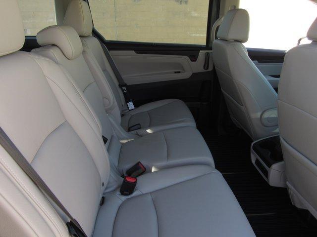 new 2026 Honda Odyssey car, priced at $44,290