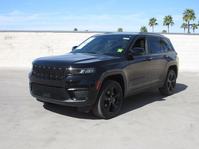 used 2024 Jeep Grand Cherokee car, priced at $39,846