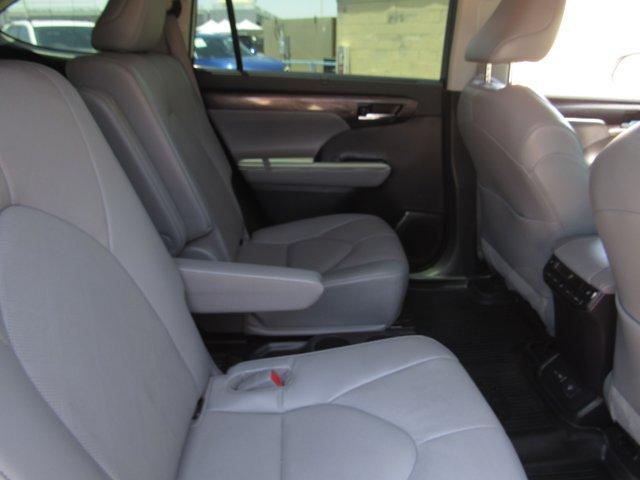 used 2022 Toyota Highlander car, priced at $40,590