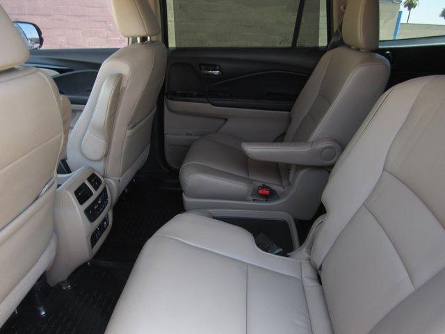 used 2022 Honda Pilot car, priced at $31,997
