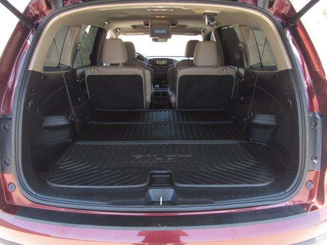 used 2022 Honda Pilot car, priced at $31,997