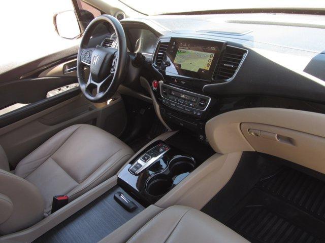 used 2022 Honda Pilot car, priced at $31,997