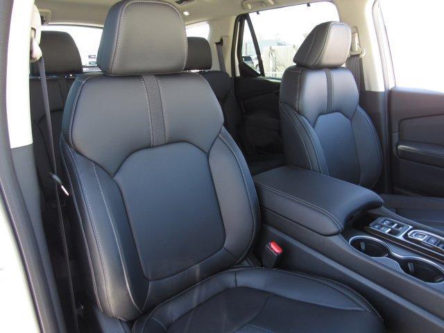 new 2025 Honda Pilot car, priced at $51,550