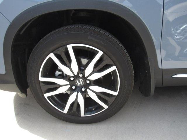 used 2022 Honda Pilot car, priced at $37,417
