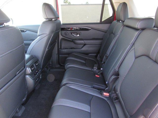 new 2025 Honda Pilot car, priced at $51,125