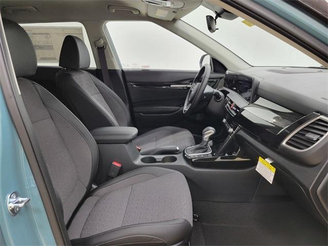 new 2025 Kia Seltos car, priced at $26,675