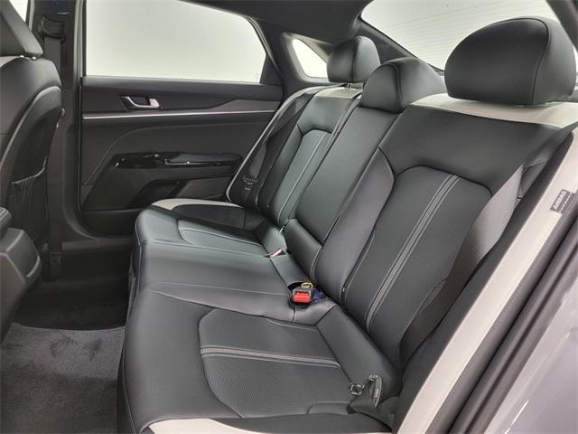 new 2025 Kia K5 car, priced at $29,527
