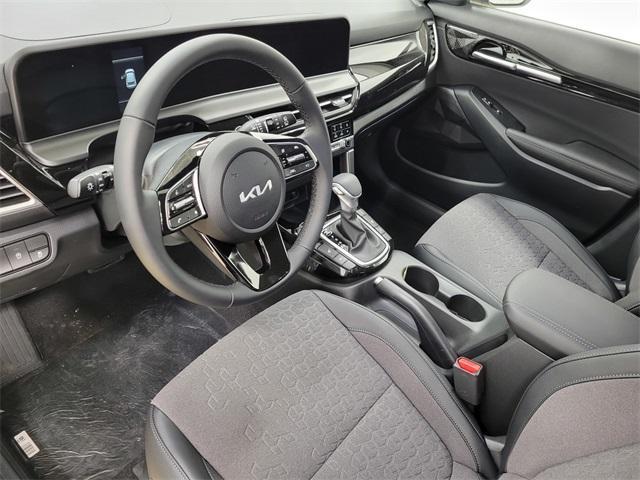 new 2025 Kia Seltos car, priced at $26,304