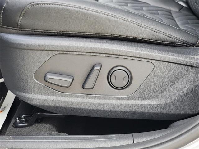 new 2026 Kia Sportage car, priced at $33,684