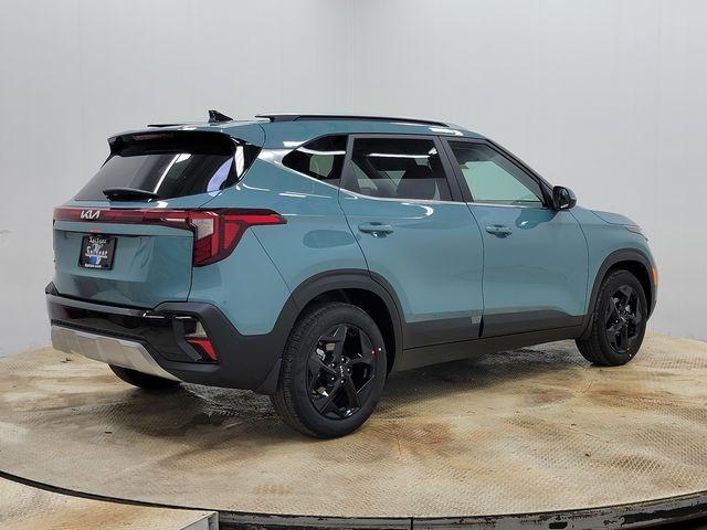 new 2026 Kia Seltos car, priced at $27,330