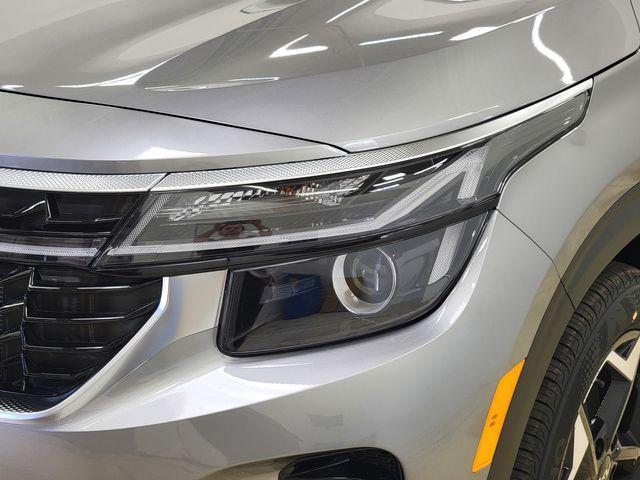 new 2026 Kia Seltos car, priced at $26,894