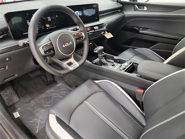 new 2025 Kia K5 car, priced at $29,185