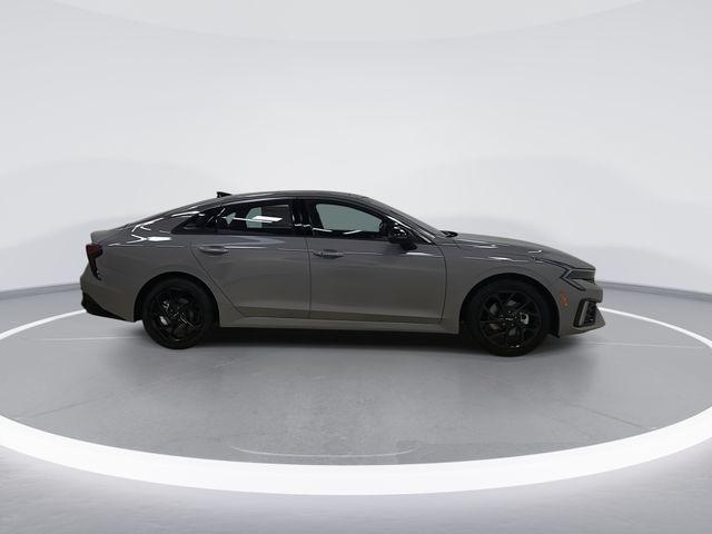 new 2026 Kia K5 car, priced at $32,000