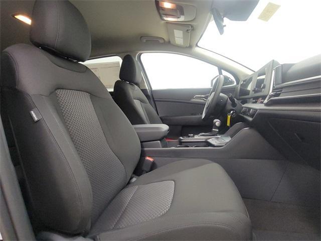 new 2025 Kia Sportage car, priced at $28,260
