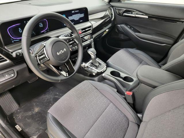 new 2026 Kia Seltos car, priced at $27,407