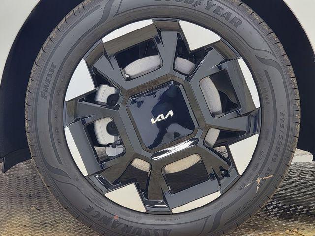 new 2026 Kia Carnival car, priced at $40,746