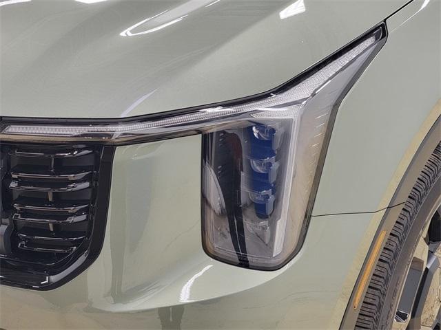 new 2026 Kia Sorento car, priced at $40,528