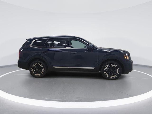 new 2025 Kia Telluride car, priced at $40,379