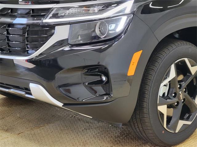 new 2026 Kia Seltos car, priced at $27,215