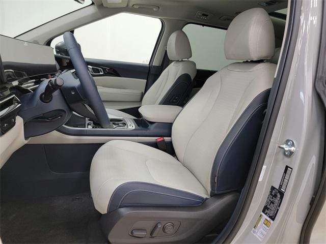 new 2026 Kia Carnival car, priced at $51,785