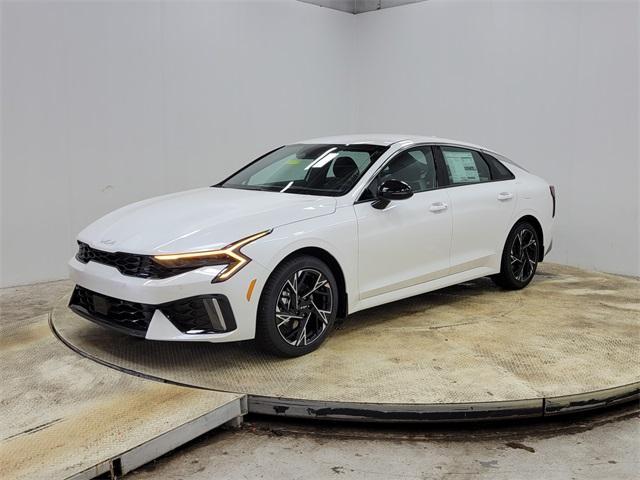 new 2025 Kia K5 car, priced at $29,133