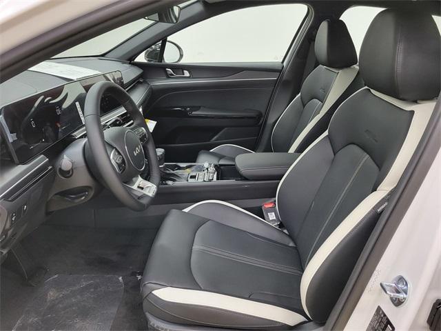 new 2025 Kia K5 car, priced at $29,133
