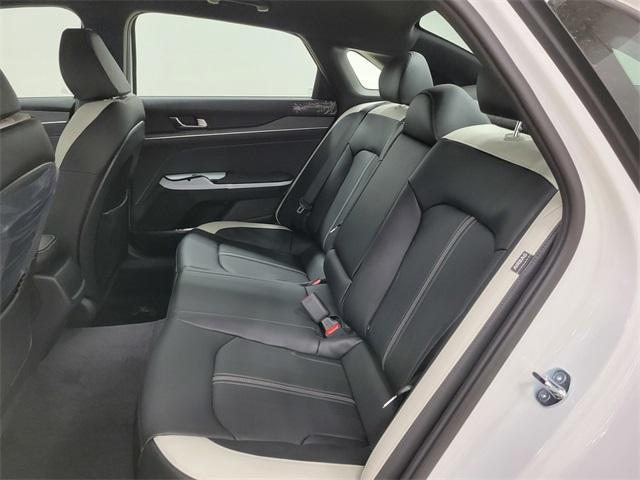 new 2025 Kia K5 car, priced at $29,133