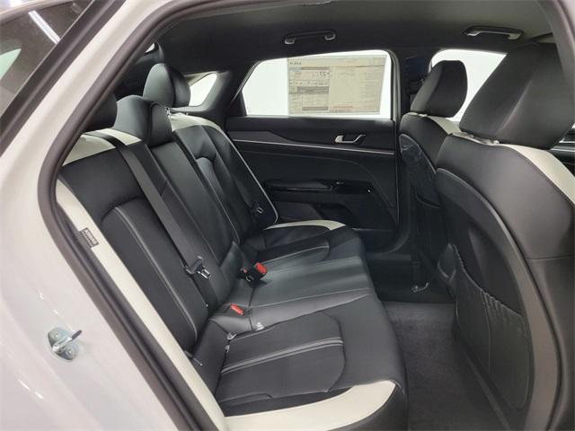 new 2025 Kia K5 car, priced at $29,133