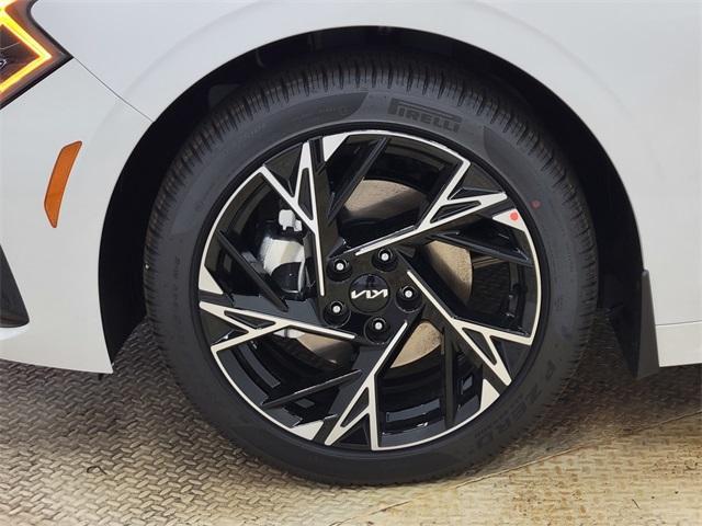 new 2025 Kia K5 car, priced at $29,133