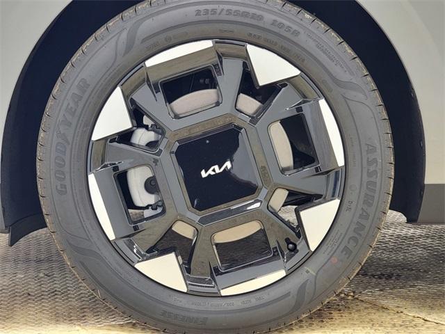 new 2026 Kia Carnival car, priced at $41,965