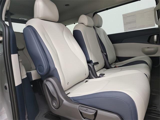 new 2026 Kia Carnival car, priced at $41,965