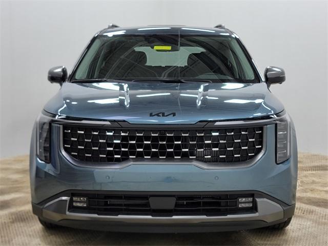 new 2025 Kia Carnival Hybrid car, priced at $53,250
