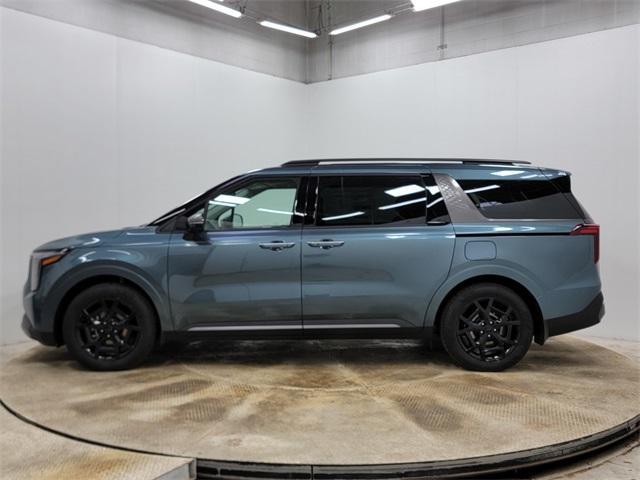 new 2025 Kia Carnival Hybrid car, priced at $53,250