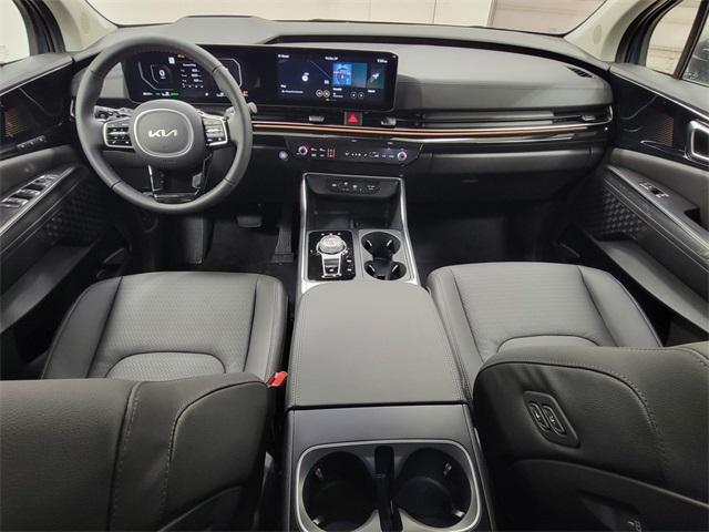 new 2025 Kia Carnival Hybrid car, priced at $53,250