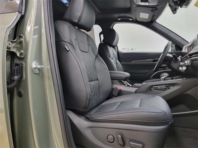 new 2025 Kia Telluride car, priced at $52,354
